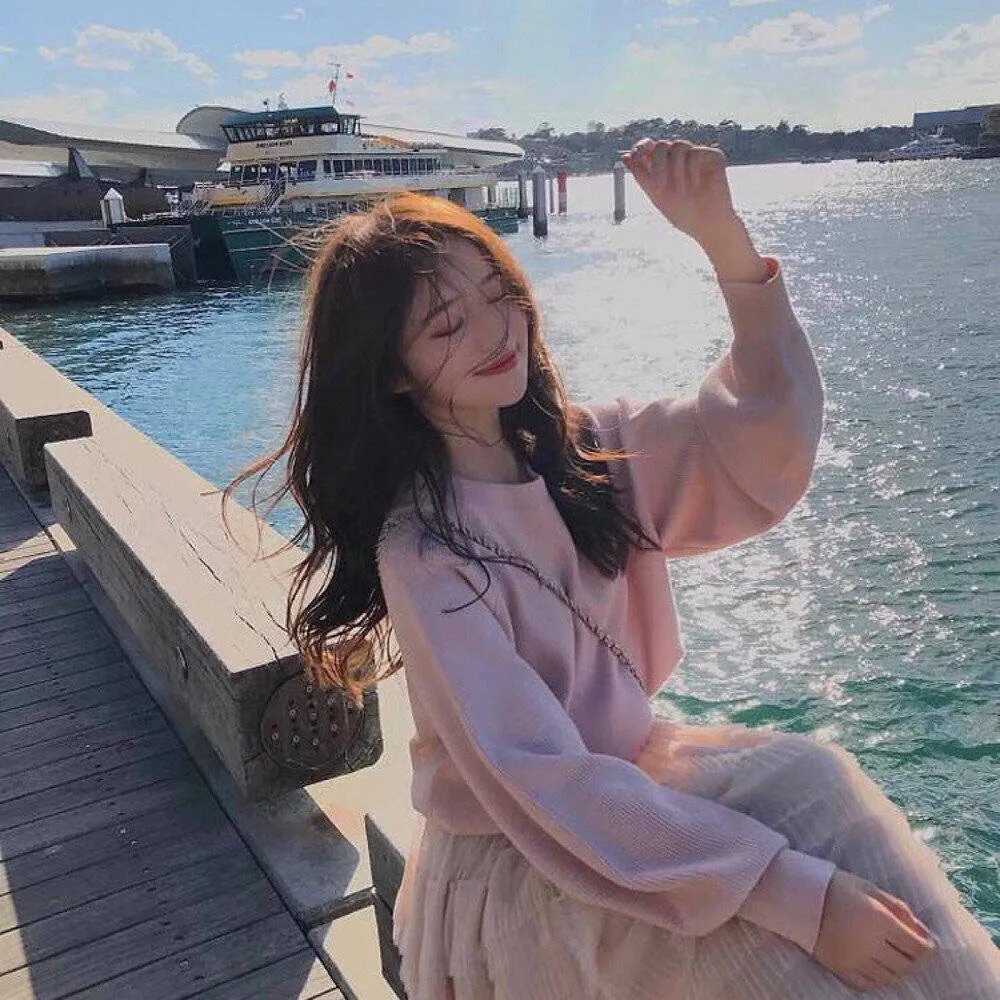 五个校花两个爸 海报
